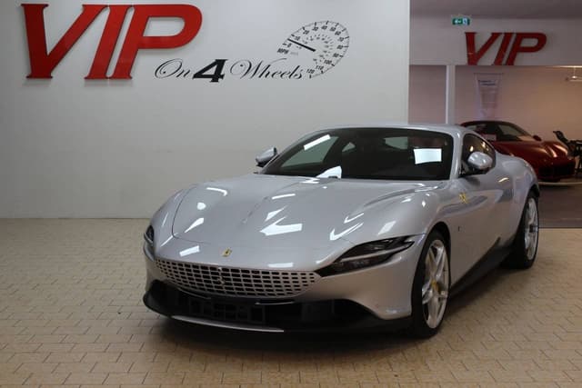 Ferrari Roma i Örebro