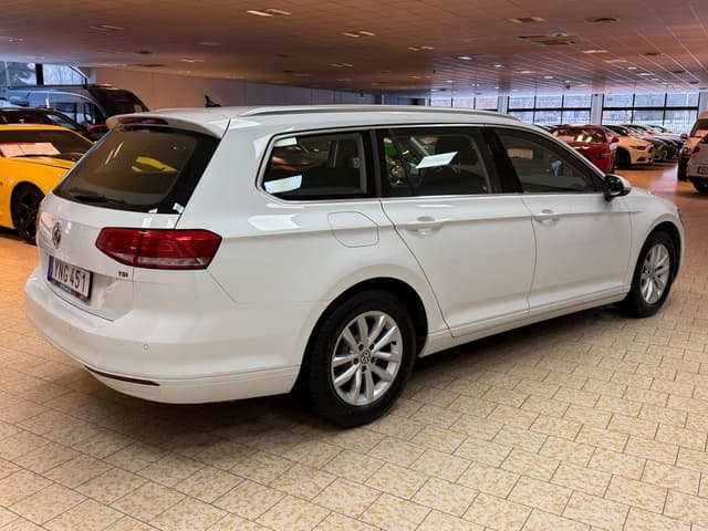 Volkswagen Passat i Örebro