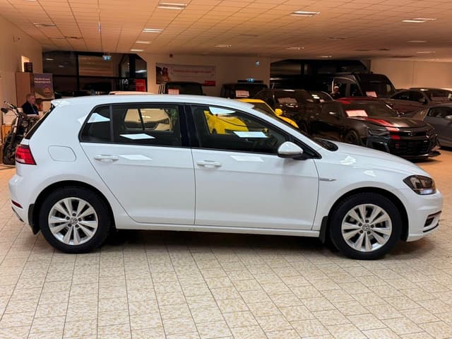 Volkswagen Golf i Örebro