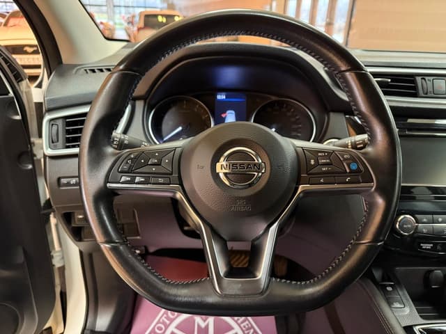 Nissan Qashqai i Örebro